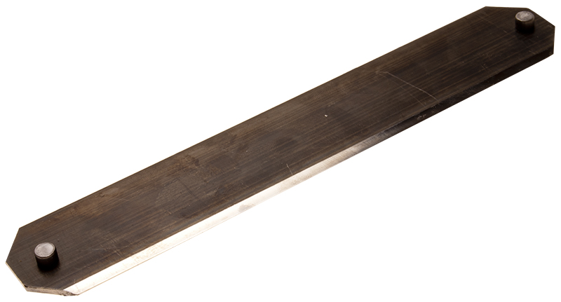 Replacement blade for 3022 clearing axe