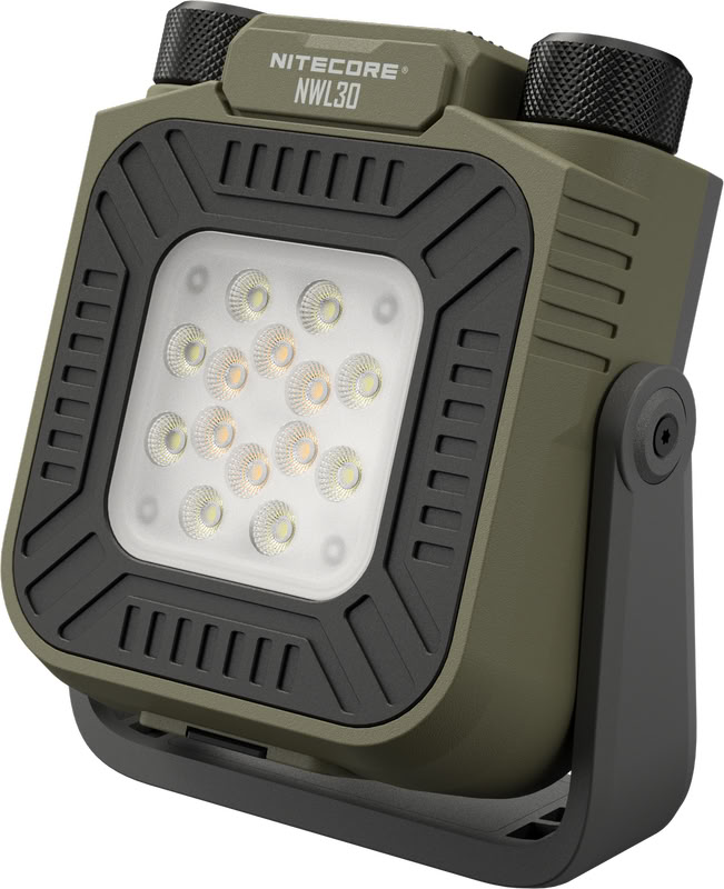 Nitecore NWL30 3‑vienā āra laterna ar odiem atbaidošu funkciju un ārējā akumulatora iespēju