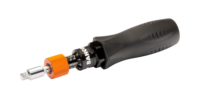 Adjustable torque screwdriver 1,6Nm, dual scale,  ±6% CW
